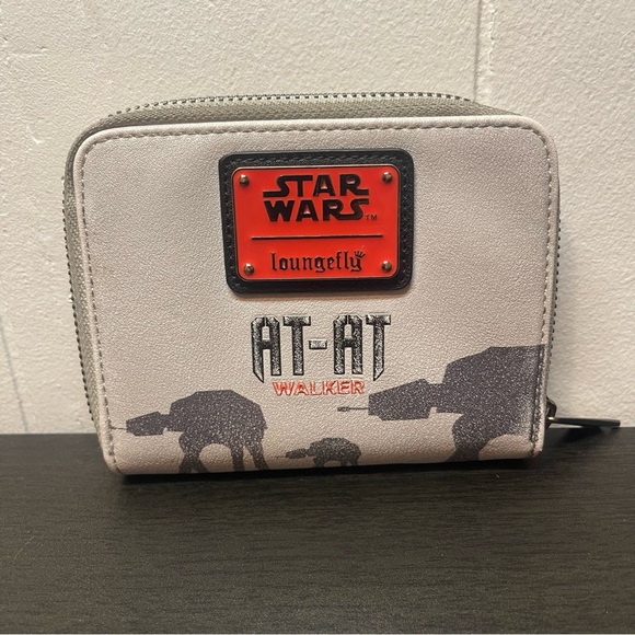 Star Wars Loungefly AT-AT Walker Wallet - Summer Convention Limited Edition 2023 - Picture 2 of 8